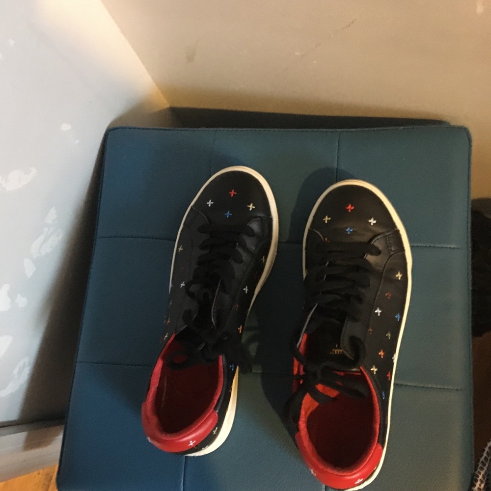 Fun sketchers sneakers